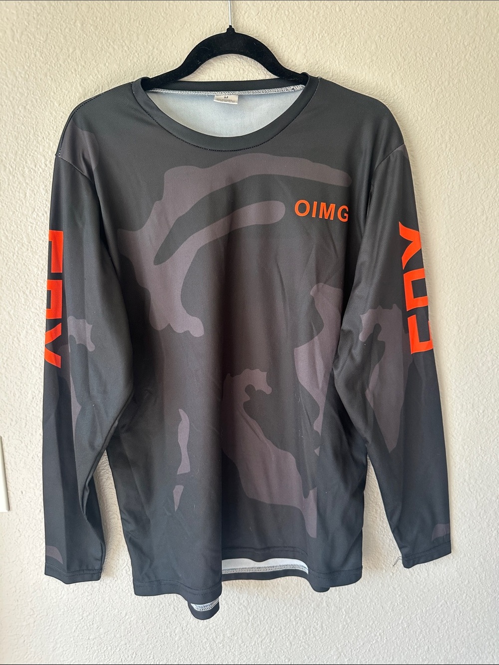 Men's Long Sleeve Grey Camo Performance Tee